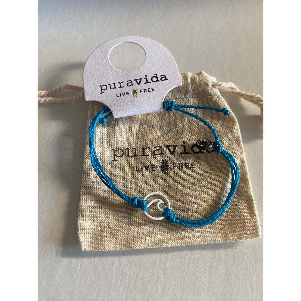 HTF NWT Pura Vida Bracelet